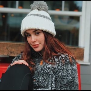 Meet your Posher, Abbey